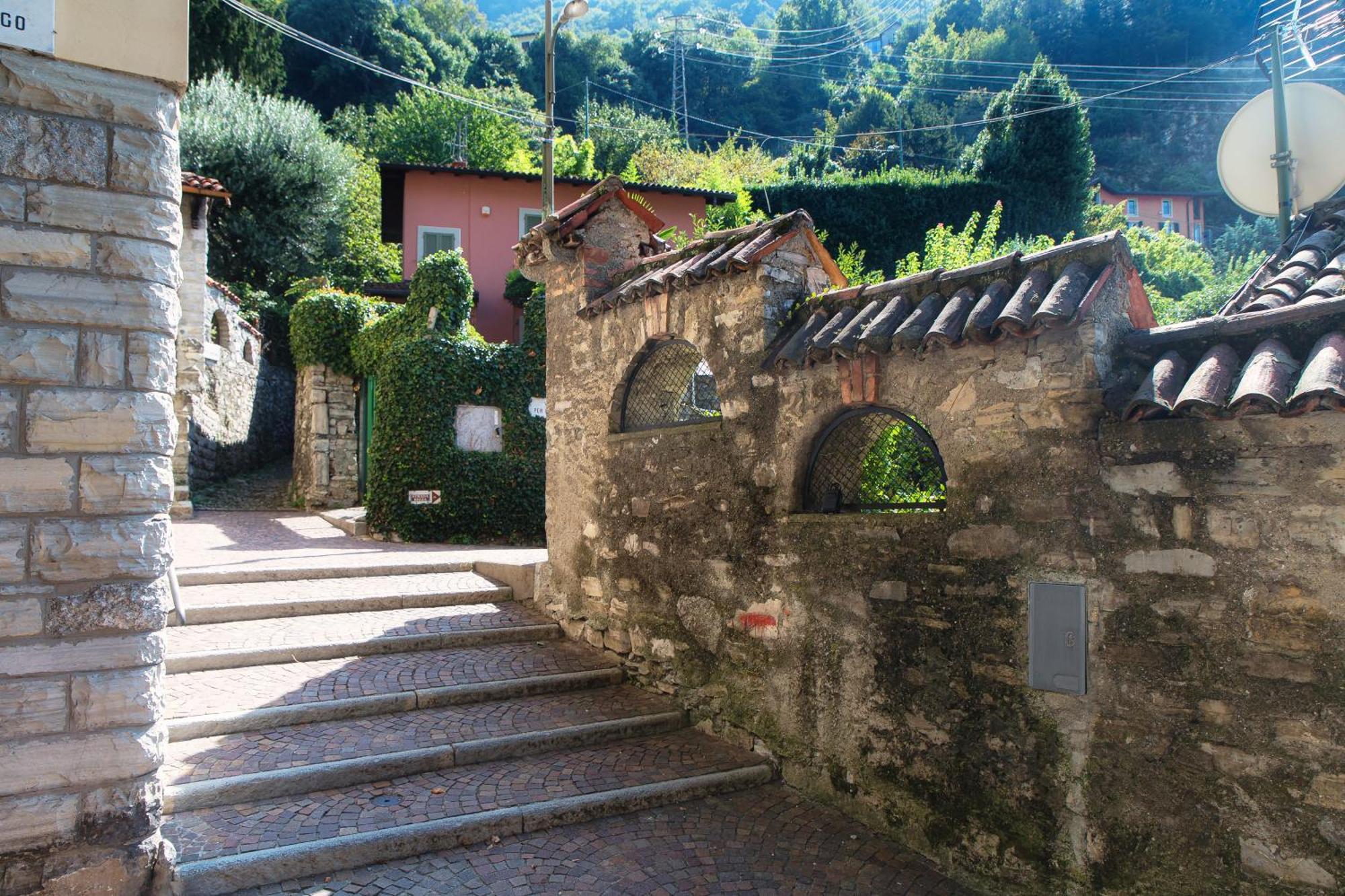 Torno Lumina House - Private Garden & Lake View Extérieur photo